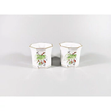 HEREND, PAIR OF ROSEHIP MOTIVE CACTUS PLANTERS, HANDPAINTED PORCELAIN ! (I097)