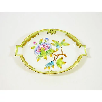 HEREND, QUEEN VICTORIA (VBO) ASHTRAY 5.2" HANDPAINTED PORCELAIN ! (J105)