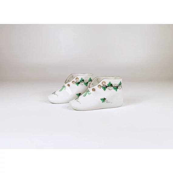 HEREND, PERSIL (PE) PAIR  OF BABY SHOES, HANDPAINTED PORCELAIN  ! (A014)