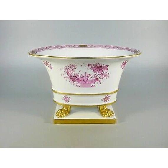 HEREND, RASPBERRY INDIAN BASKET CLAWFOOT PLANTER, HANDPAINTED PORCELAIN ! (B002)