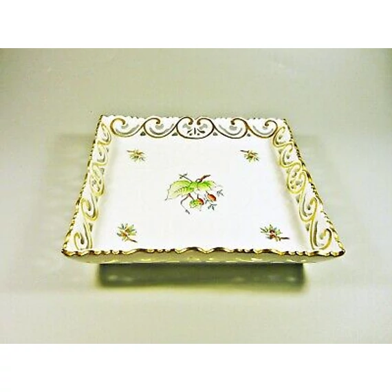 HEREND, ROSEHIP MOTIVE OPEN WORK SMALL TRAY 6", HANDPAINTED PORCELAIN ! (B078)