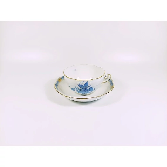 HEREND, BLUE CHINESE BOUQUET TEA CUP & SAUCER, HANDPAINTED PORCELAIN ! (B134)