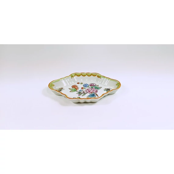 HEREND, QUEEN VICTORIA TRINKET TRAY 5", ANTIQUE HANDPAINTED PORCELAIN ! (B146)