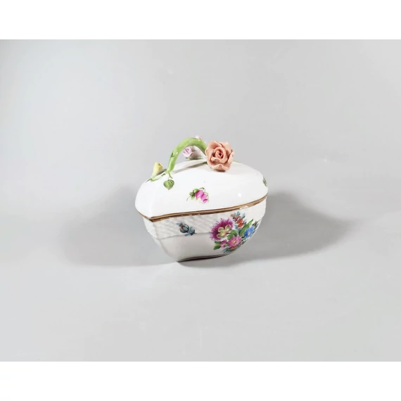 HEREND, BOUQUET DE SAXE HEART SHAPED BOX 4", HANDPAINTED PORCELAIN ! (BT011)