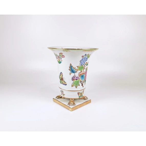 HEREND, QUEEN VICTORIA (VBO) CLAWFOOT PLANTER, HANDPAINTED PORCELAIN ! (J334)